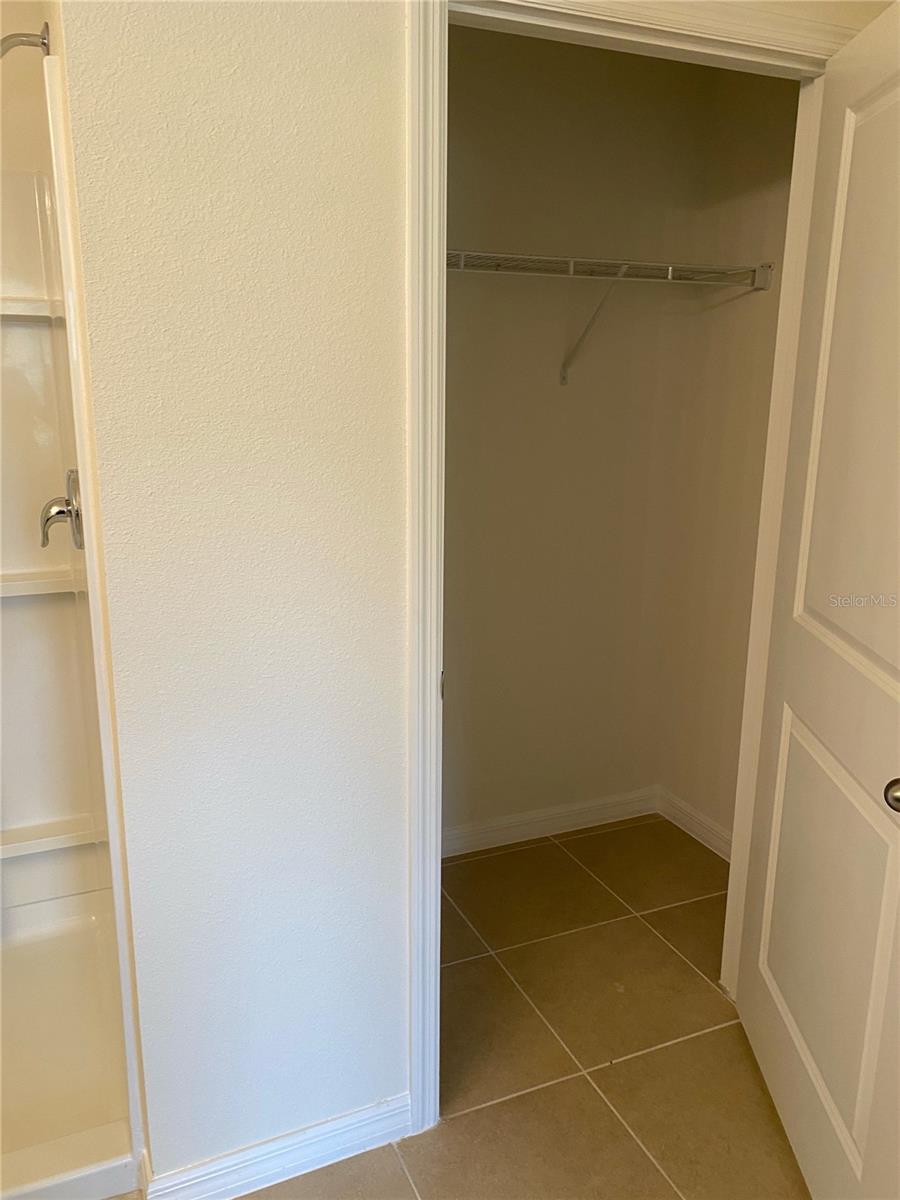 Image 23 of 32 For 2961 43rd Road