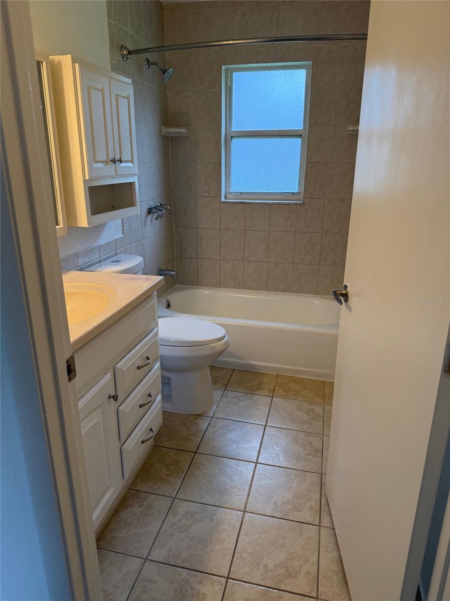 Image 5 of 7 For 5399 11th Avenue