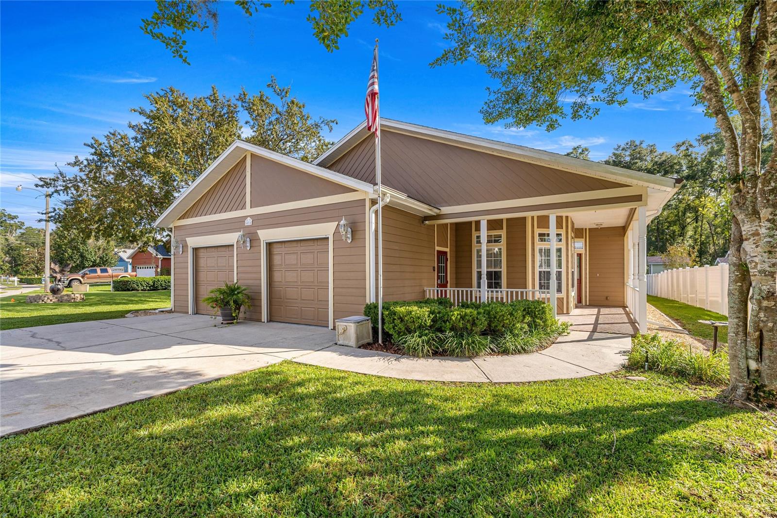 Image 4 of 53 For 4014 23rd Place