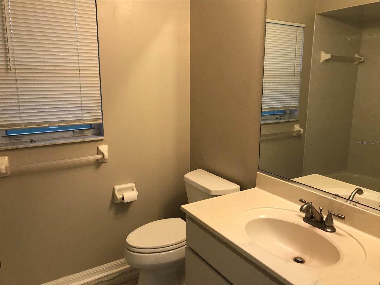 Image 26 of 32 For 2595 Brentwood Circle