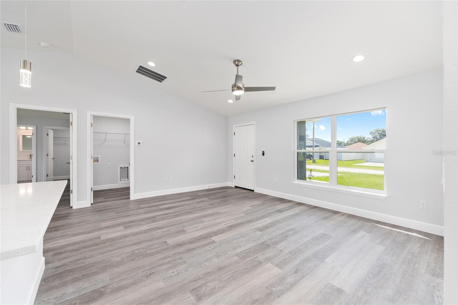Image 10 of 31 For 13269 113th Place
