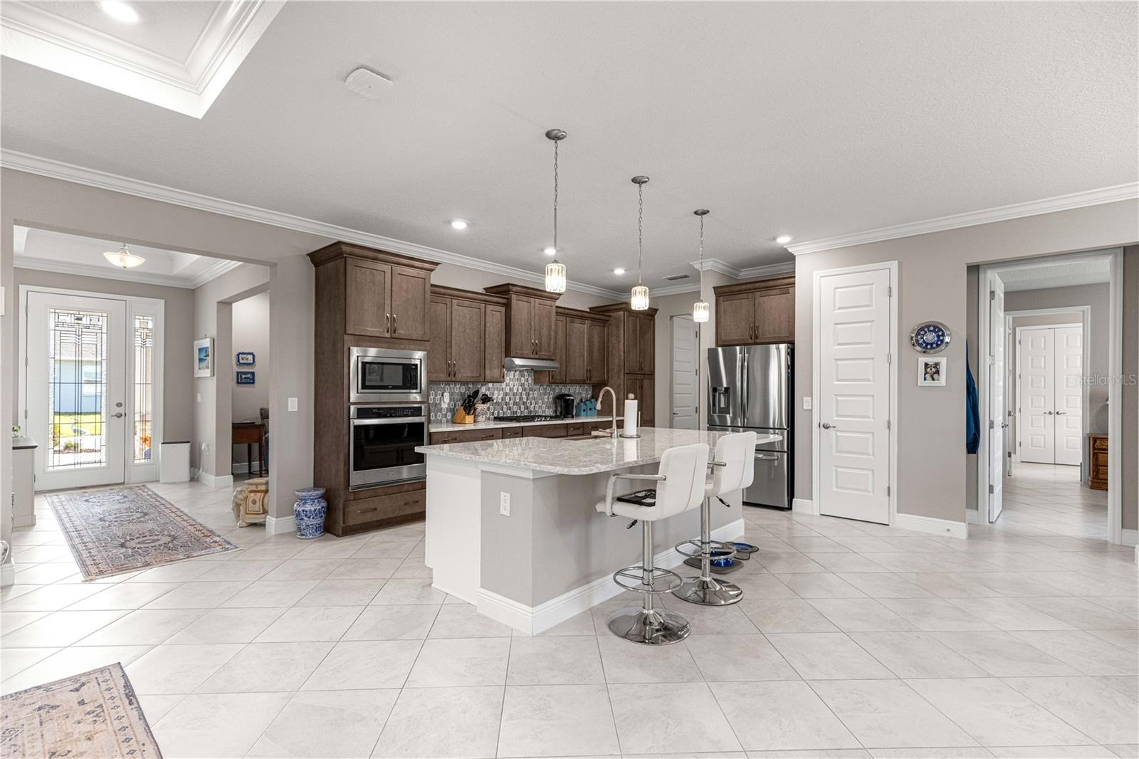 Image 16 of 52 For 8310 97th Avenue