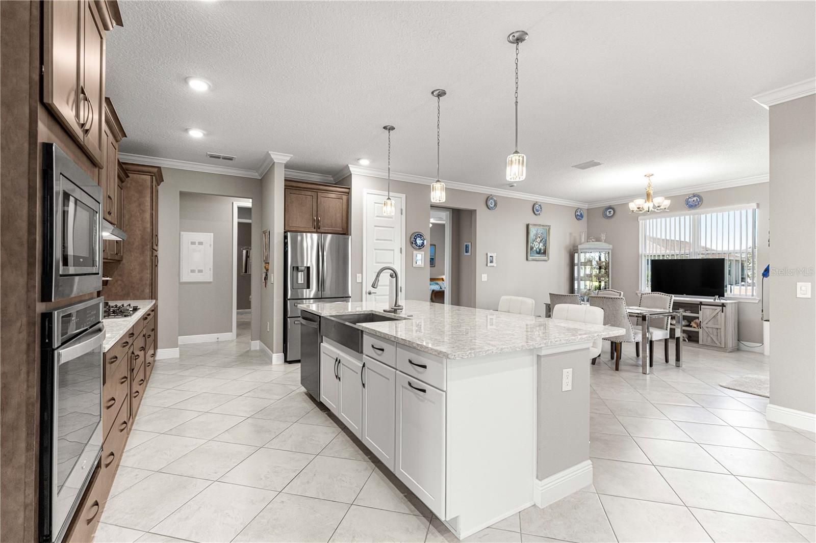 Image 17 of 52 For 8310 97th Avenue