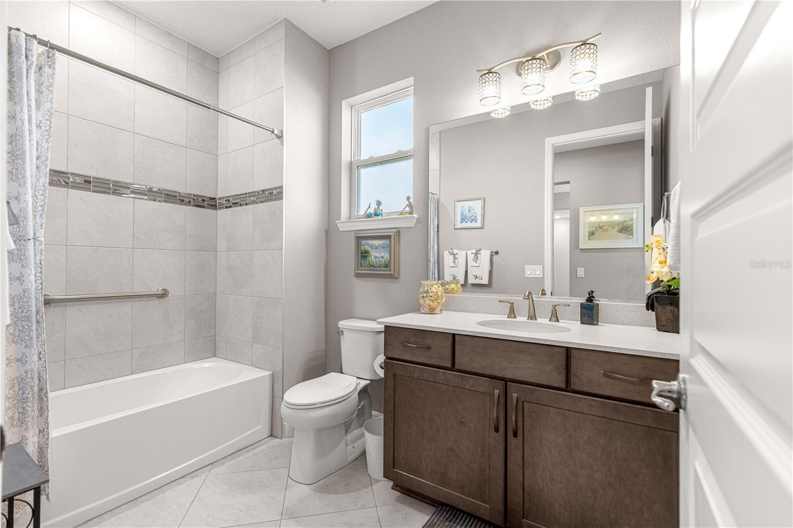 Image 29 of 52 For 8310 97th Avenue