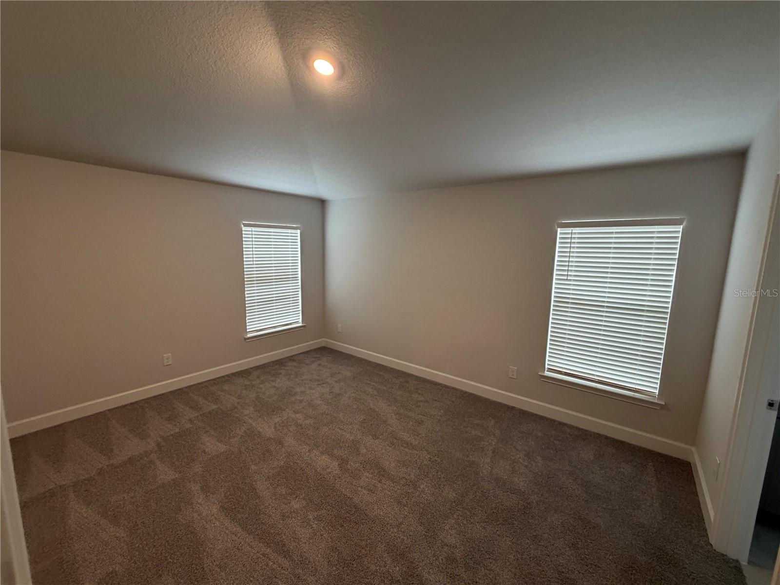 Image 5 of 18 For 3242 46th Avenue