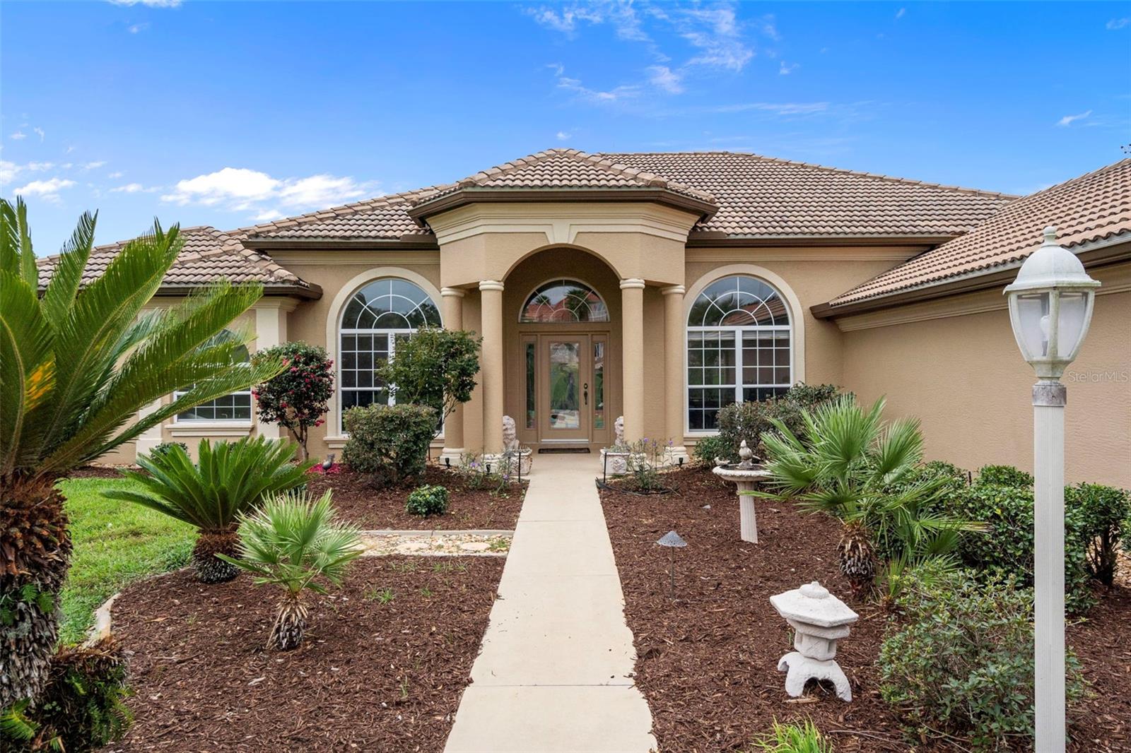 Image 3 of 93 For 576 Fenway Drive