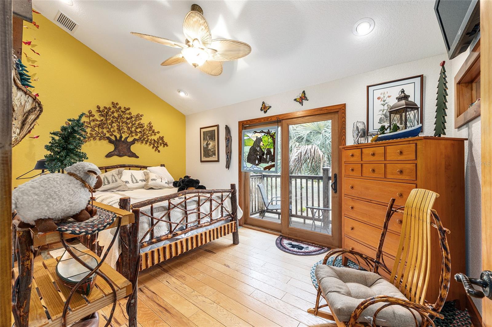 Image 8 of 51 For 15225 246th Avenue