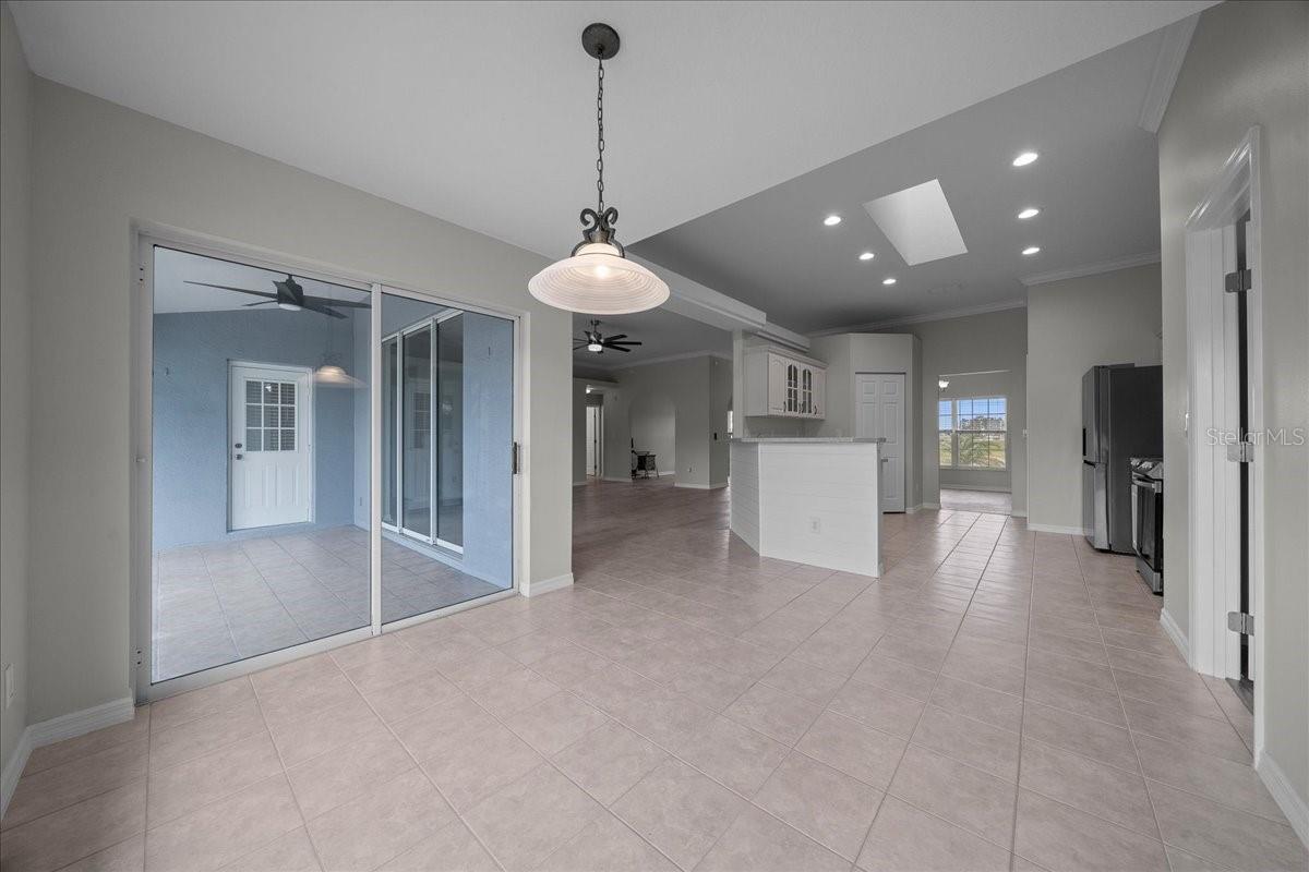 Image 18 of 70 For 4850 97th Place