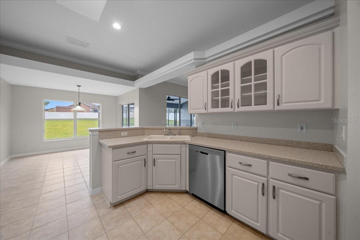 Image 19 of 70 For 4850 97th Place