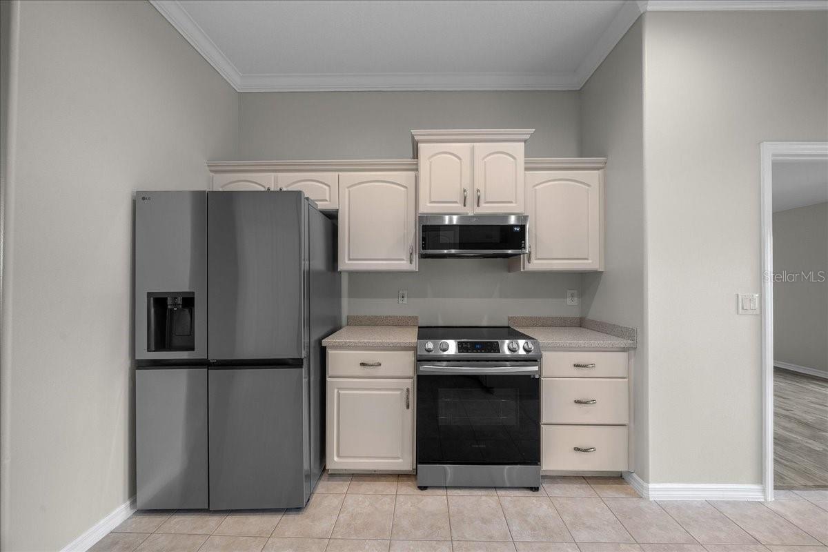 Image 23 of 70 For 4850 97th Place