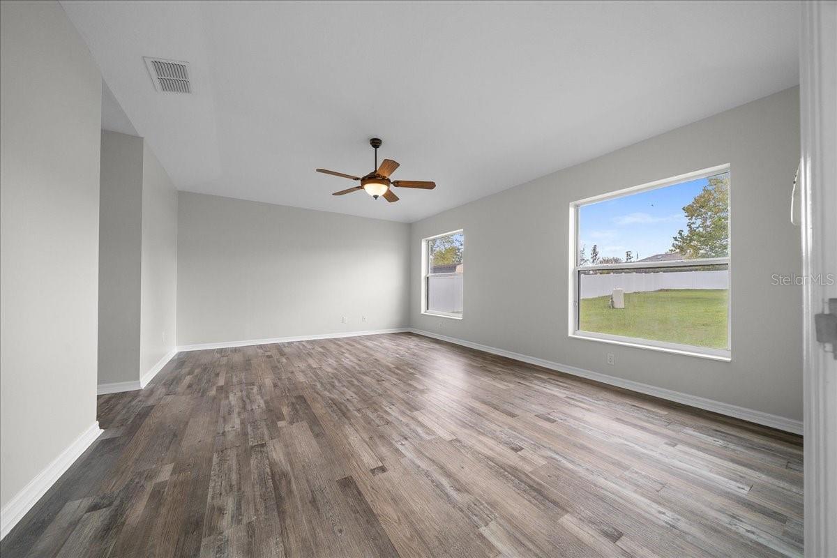 Image 24 of 70 For 4850 97th Place