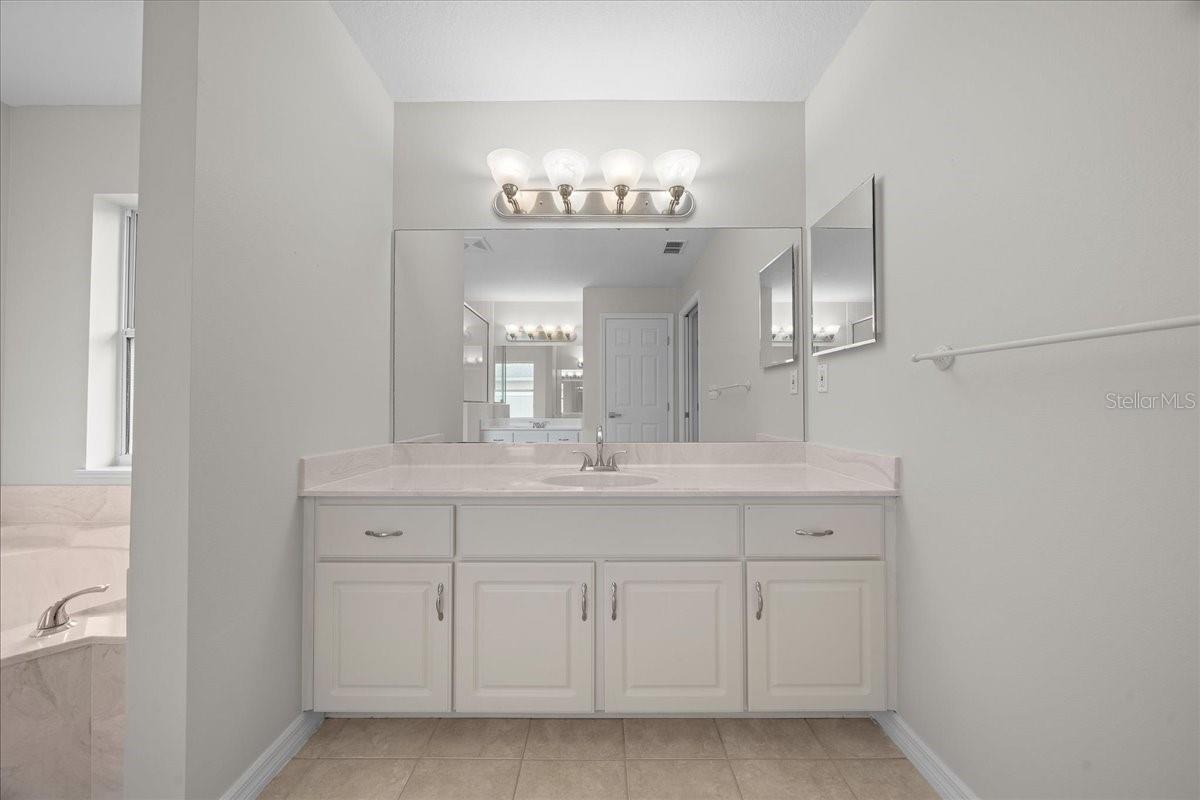 Image 28 of 70 For 4850 97th Place