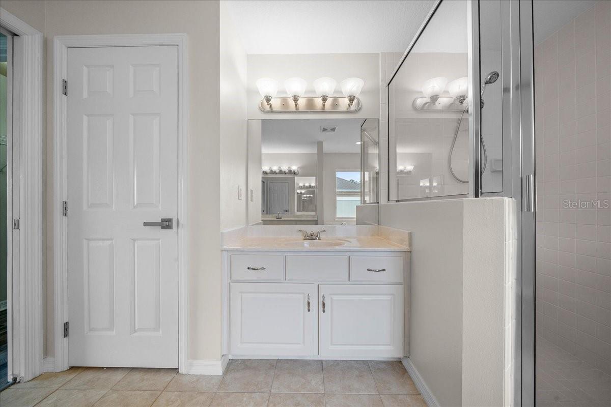 Image 29 of 70 For 4850 97th Place