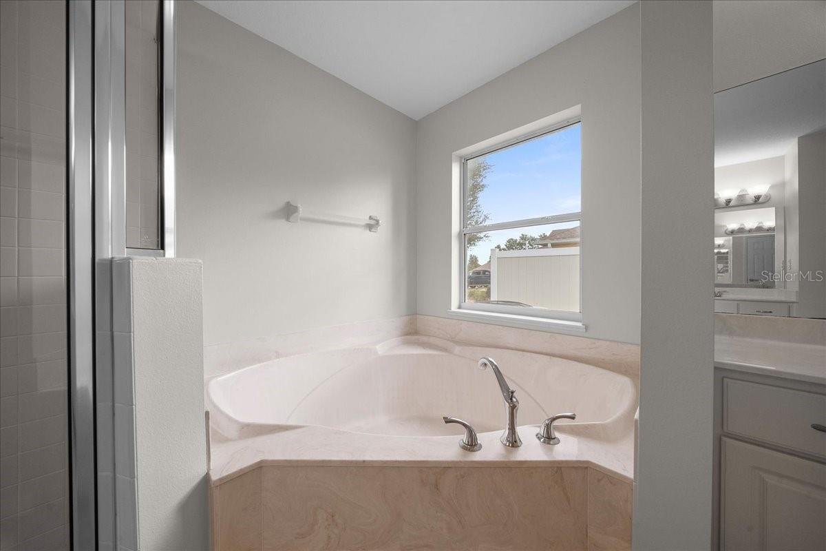 Image 32 of 70 For 4850 97th Place