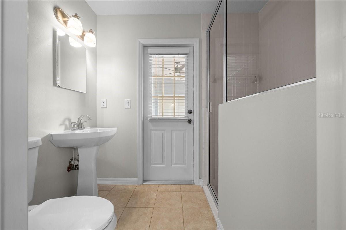 Image 37 of 70 For 4850 97th Place