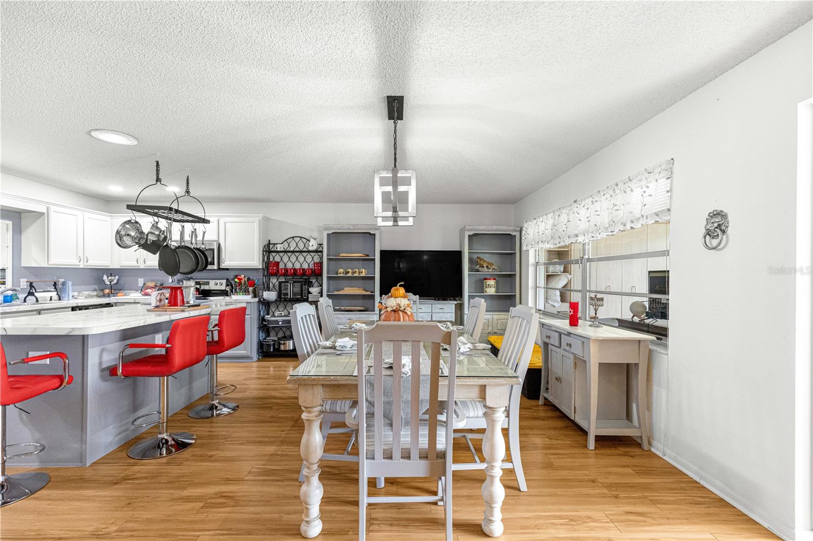 Image 10 of 50 For 9335 85th Terrace E