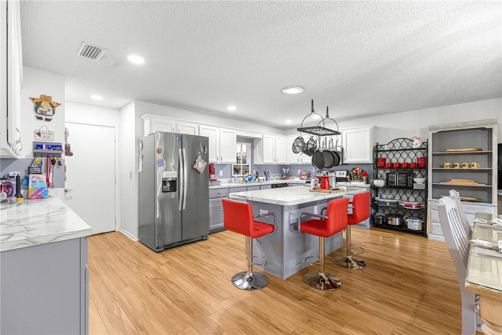 Image 16 of 50 For 9335 85th Terrace E