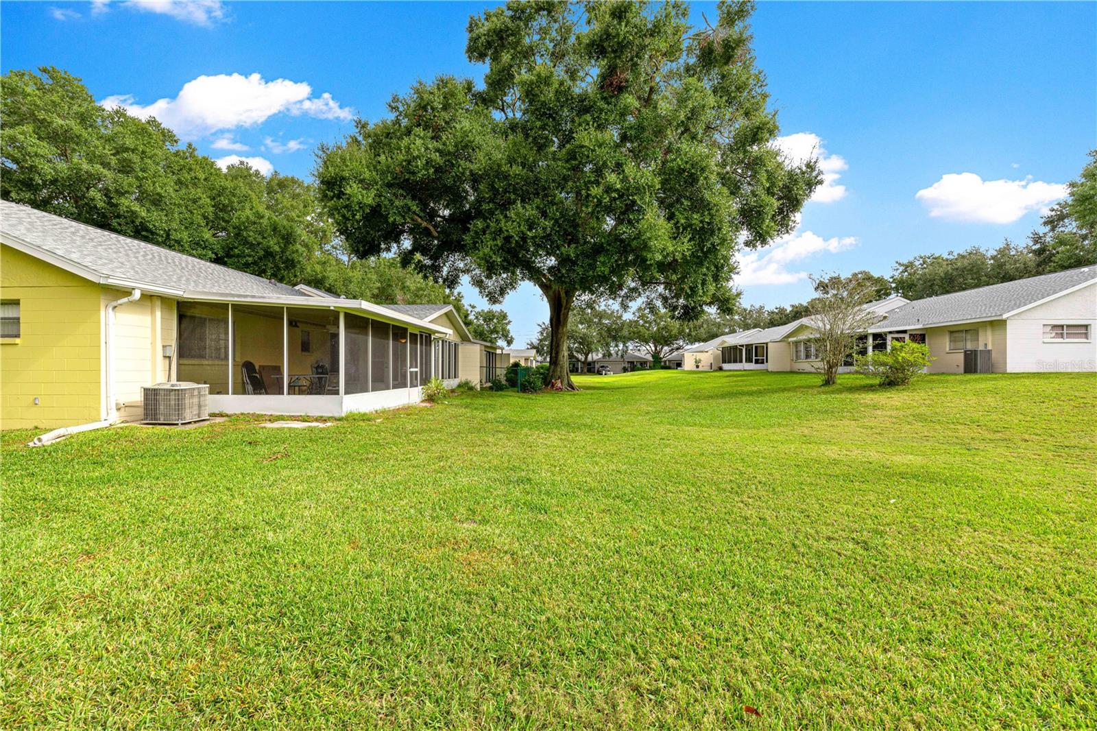 Image 40 of 50 For 9335 85th Terrace E