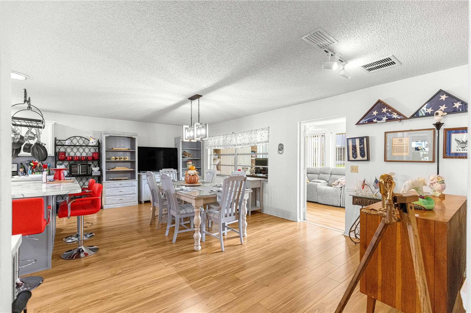 Image 9 of 50 For 9335 85th Terrace E