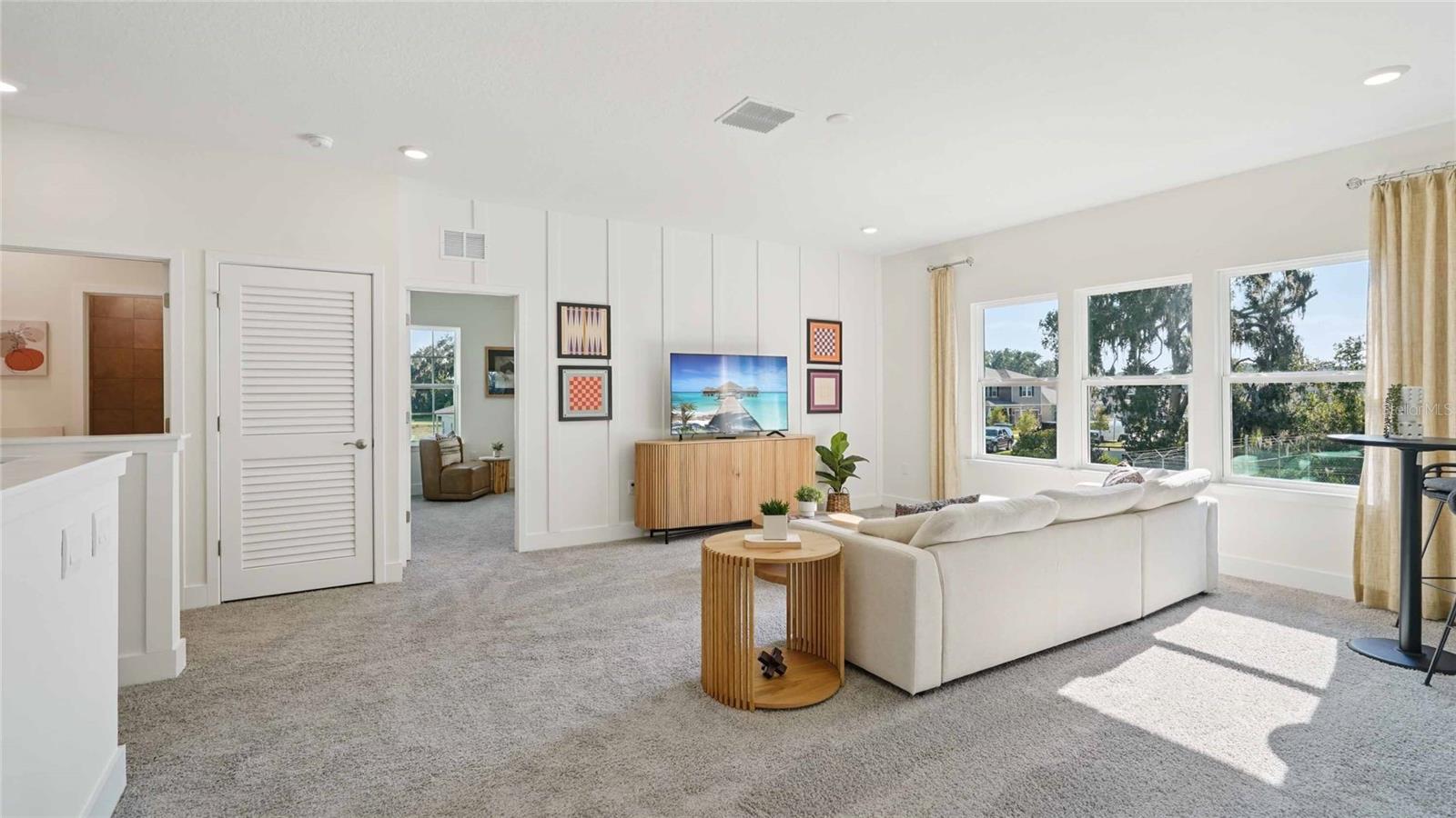 Image 17 of 43 For 4165 54th Street Road