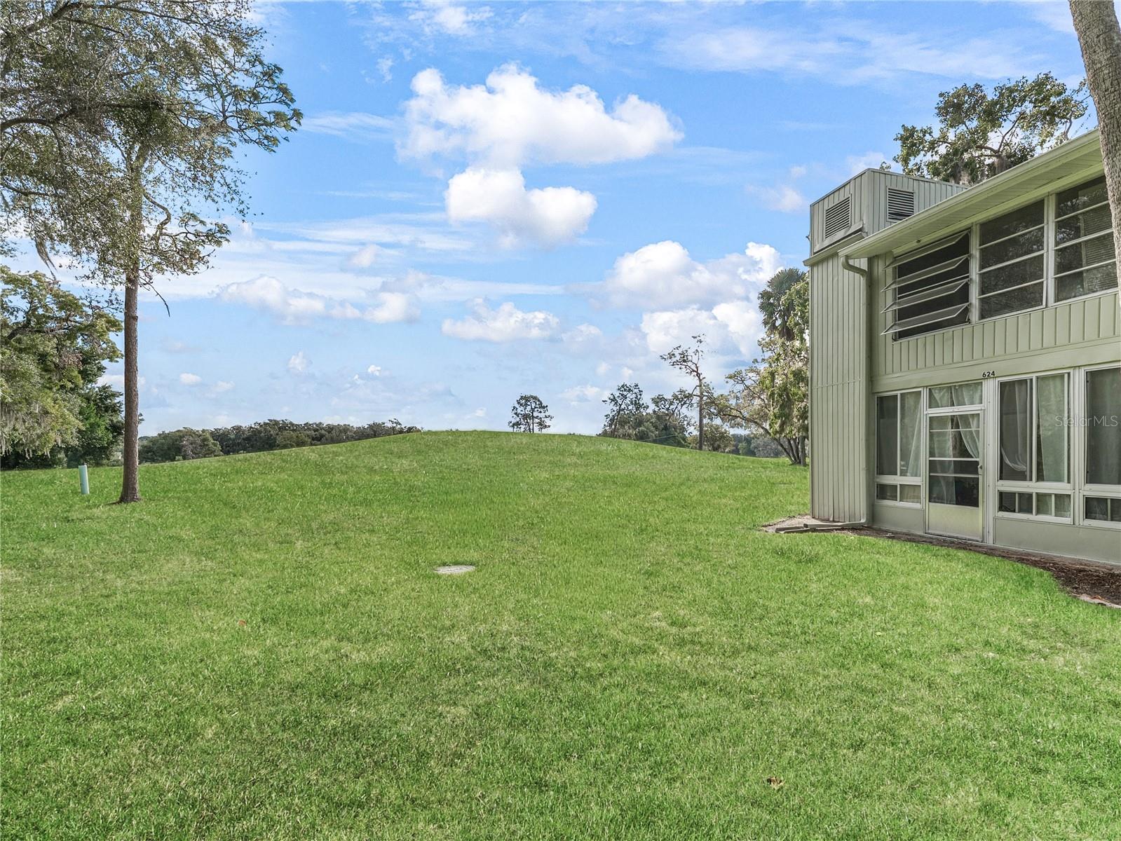 Image 3 of 26 For 622 Fairways Circle A