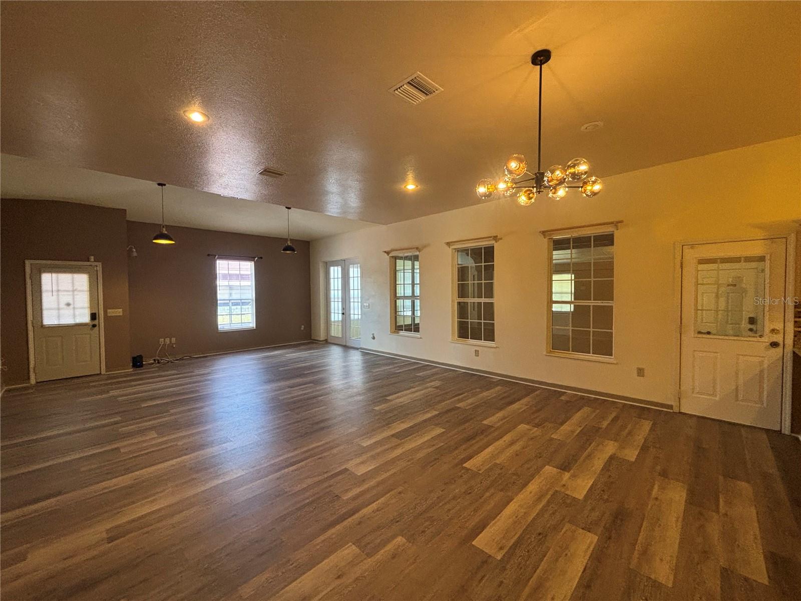 Image 8 of 56 For 536 Marion Oaks Golf Road