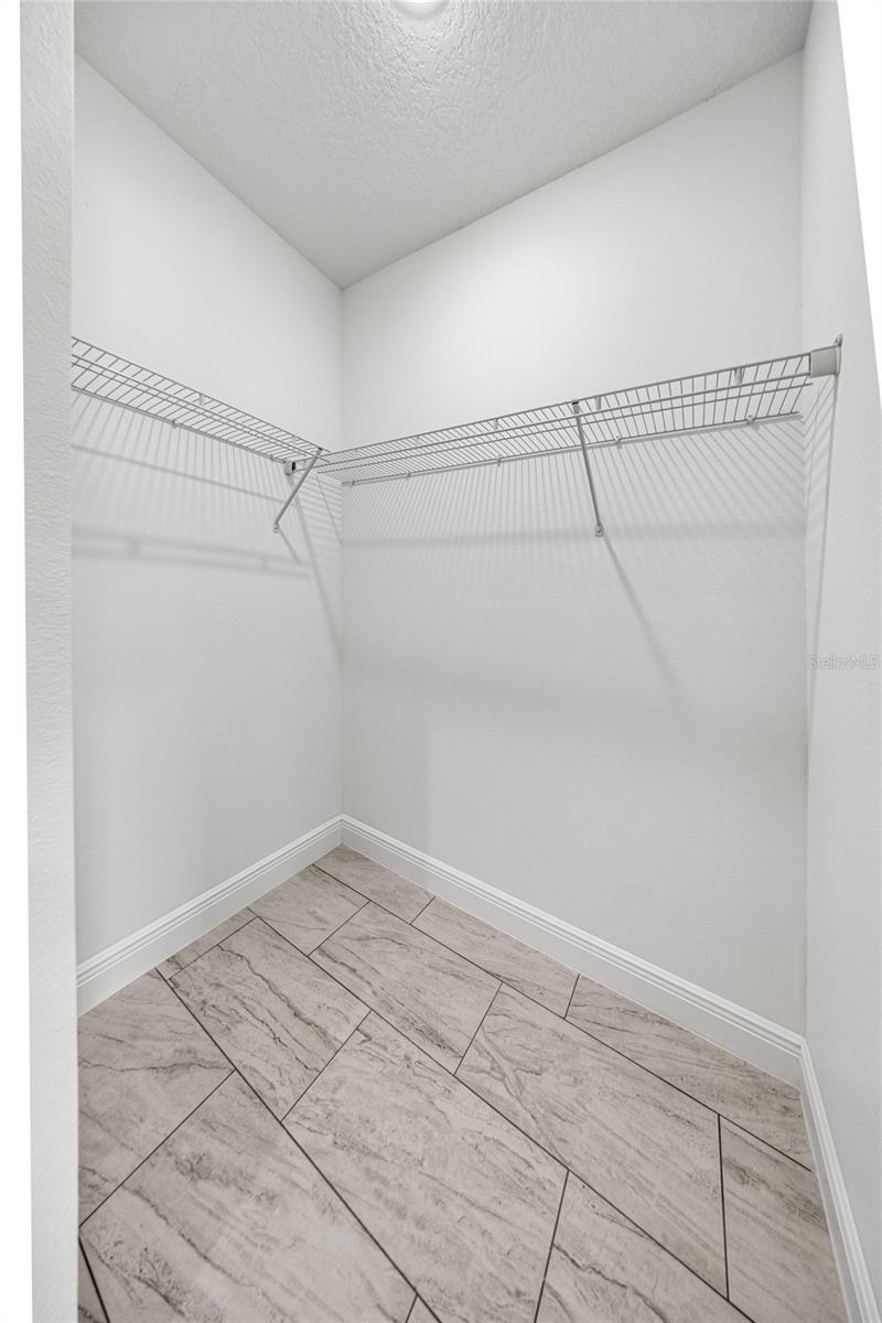 Image 15 of 37 For 14839 79th Terrace Road