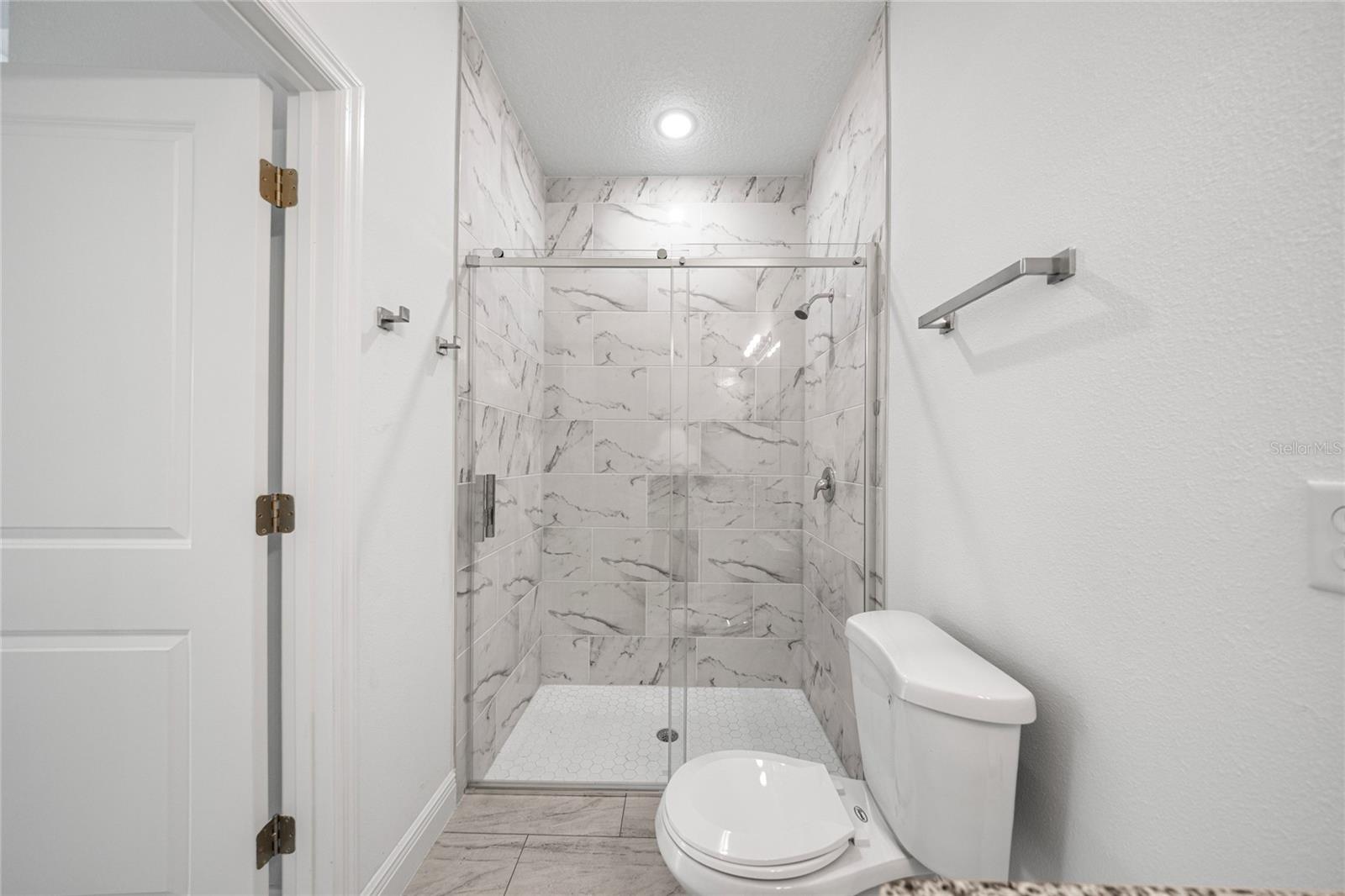 Image 18 of 37 For 14839 79th Terrace Road