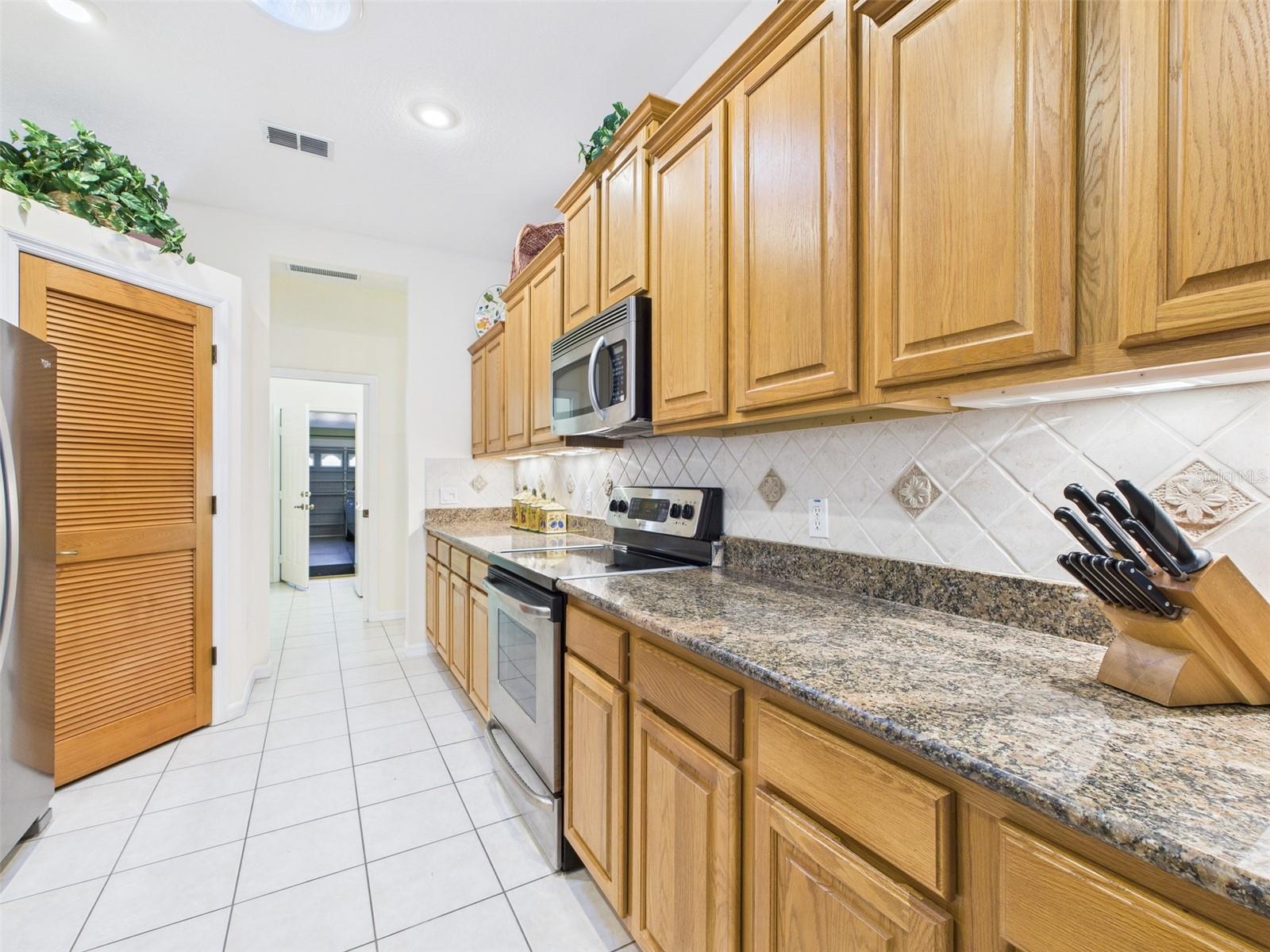 Image 9 of 48 For 19439 101st Place Road