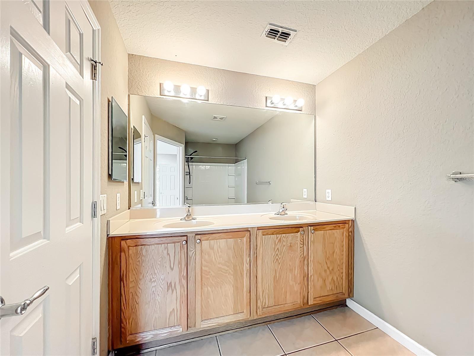 Image 24 of 61 For 4929 45th Circle