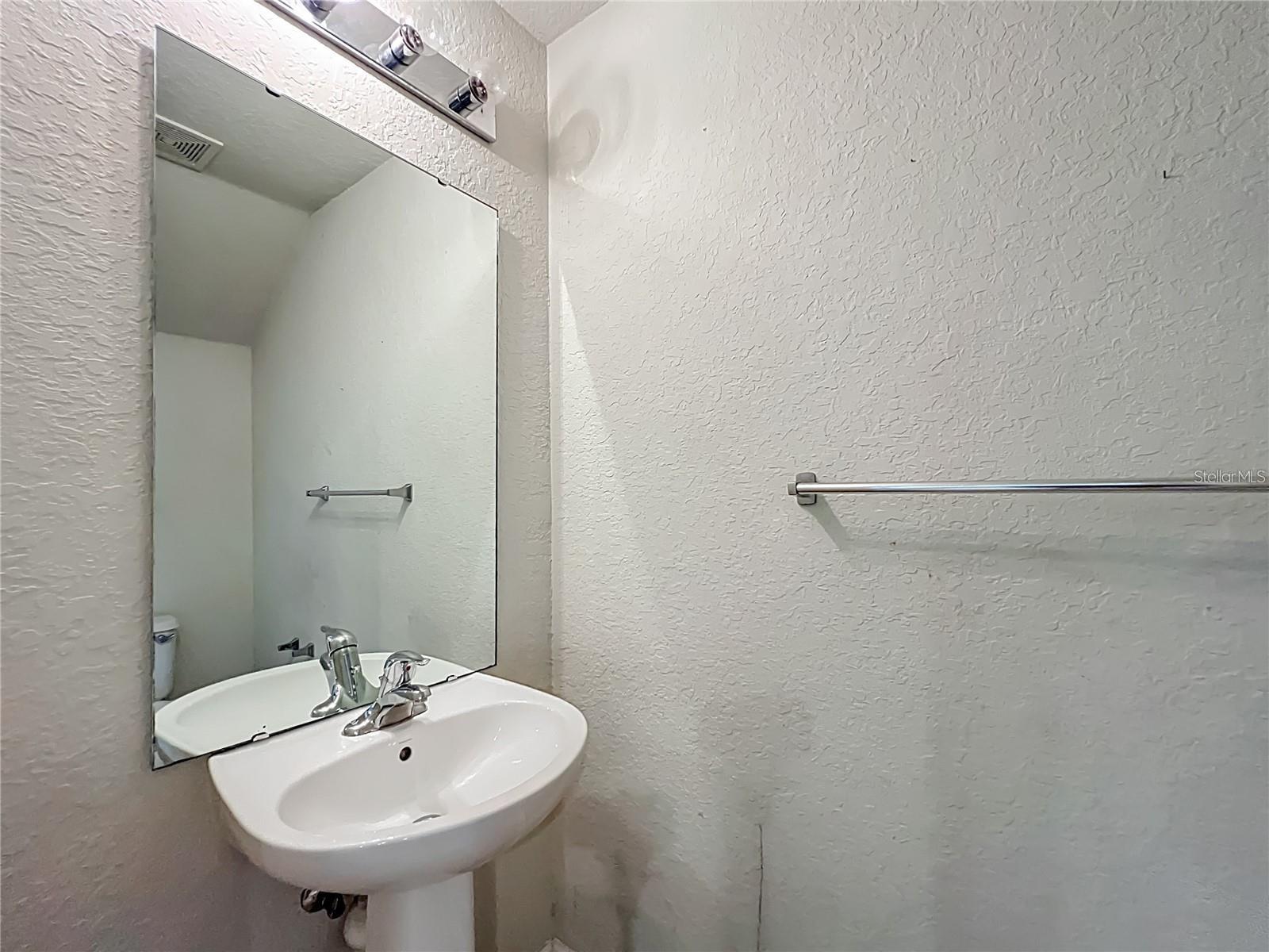 Image 42 of 61 For 4929 45th Circle