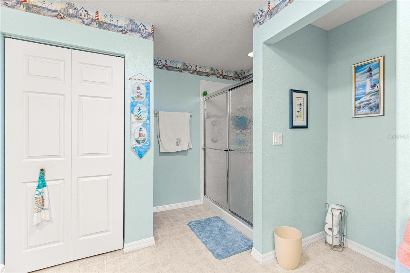 Image 16 of 41 For 7975 83rd Place