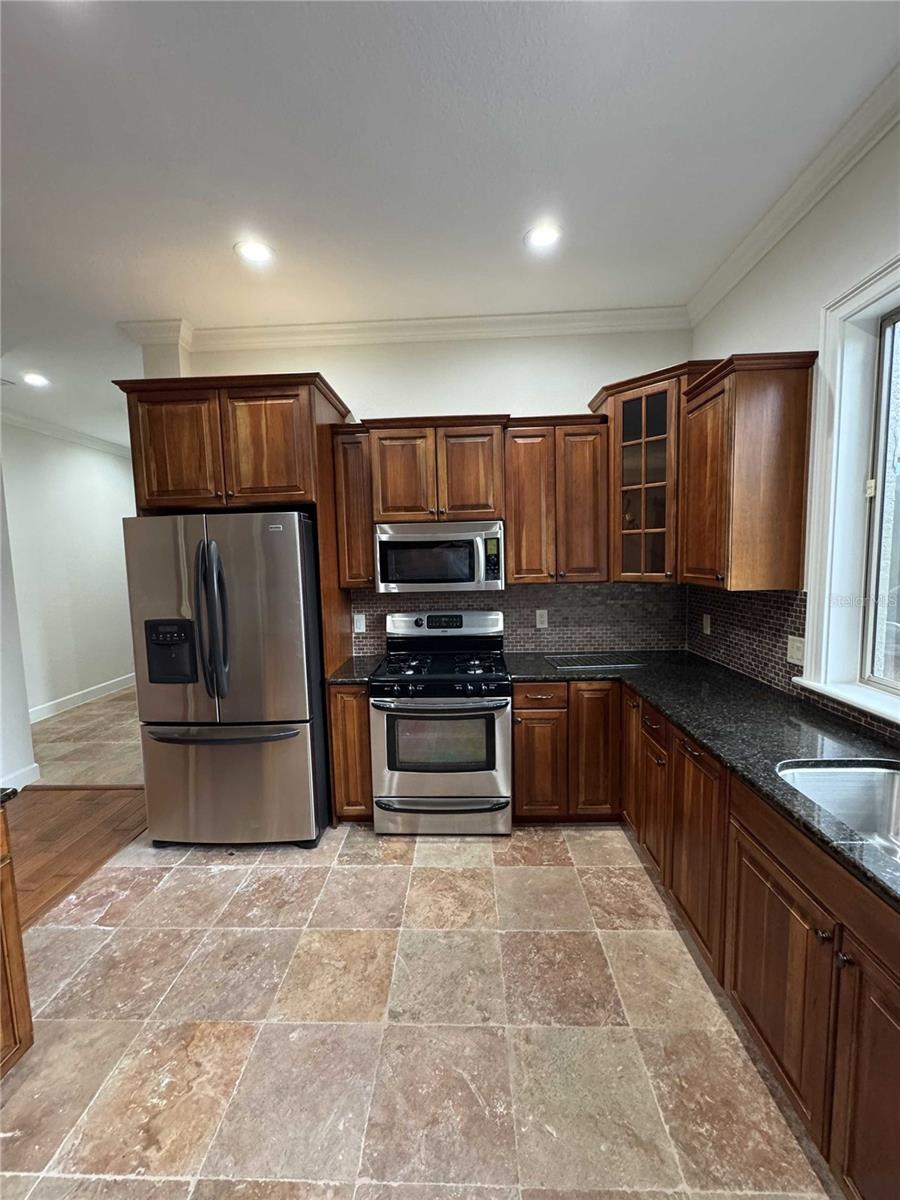 Image 7 of 34 For 1701 28th Street