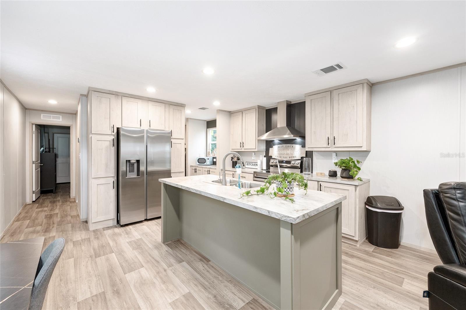 Image 13 of 57 For 14642 111th Terrace