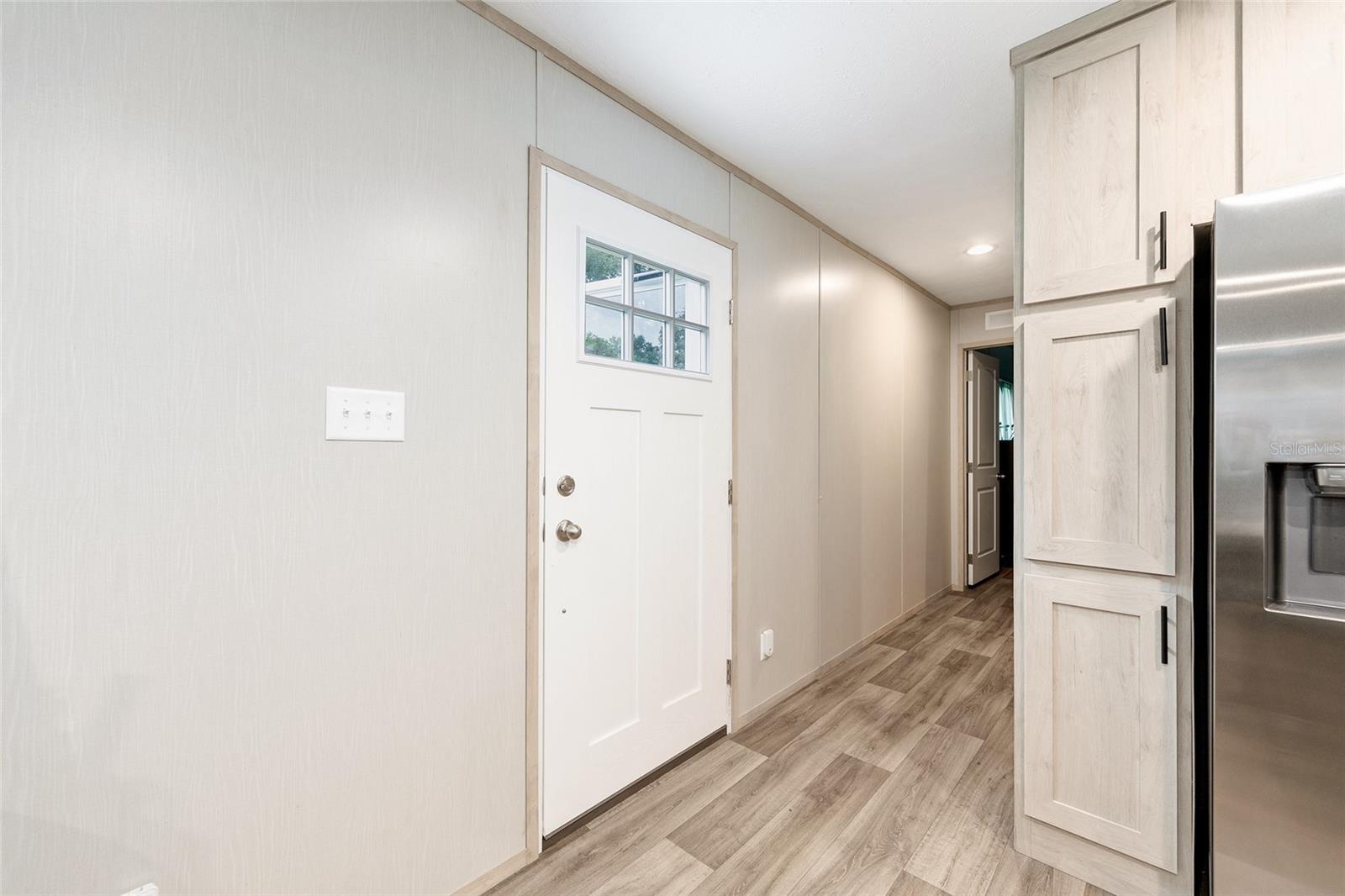 Image 9 of 57 For 14642 111th Terrace