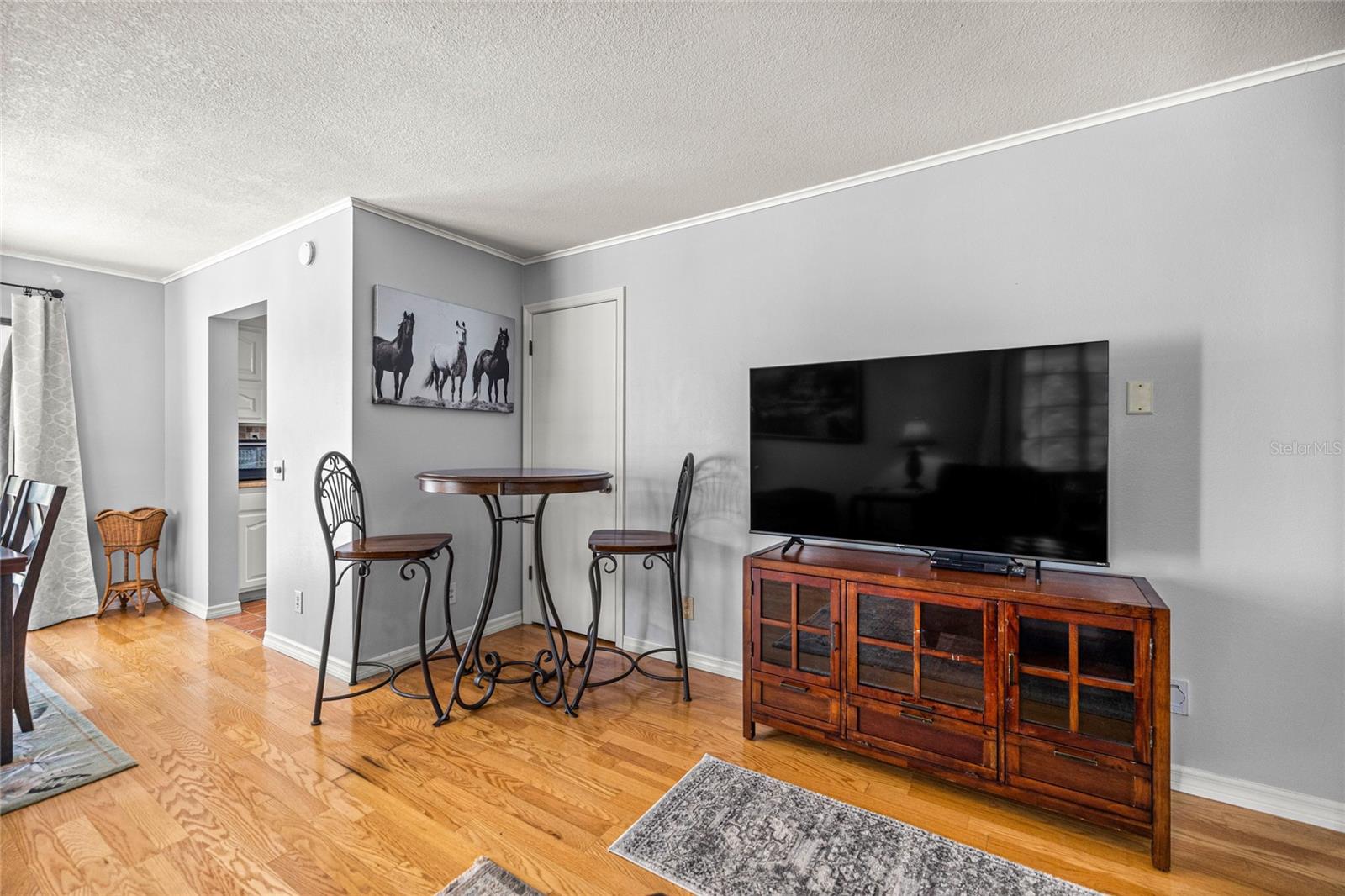 Image 16 of 83 For 10245 105th Street