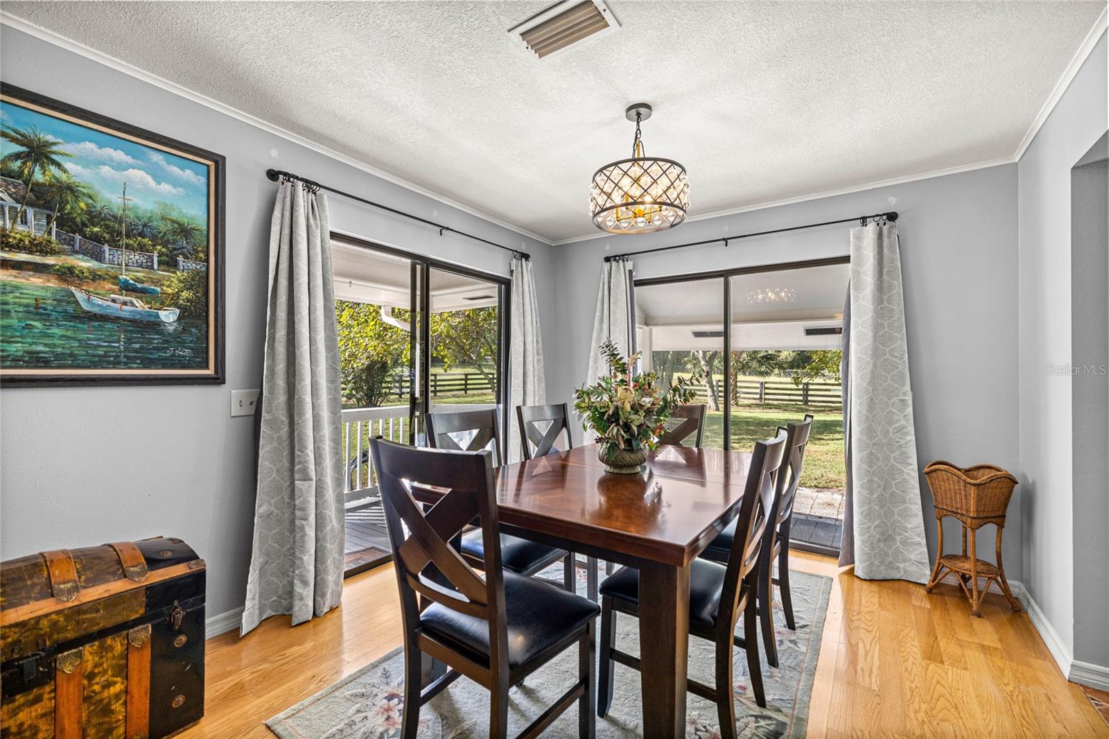 Image 17 of 83 For 10245 105th Street