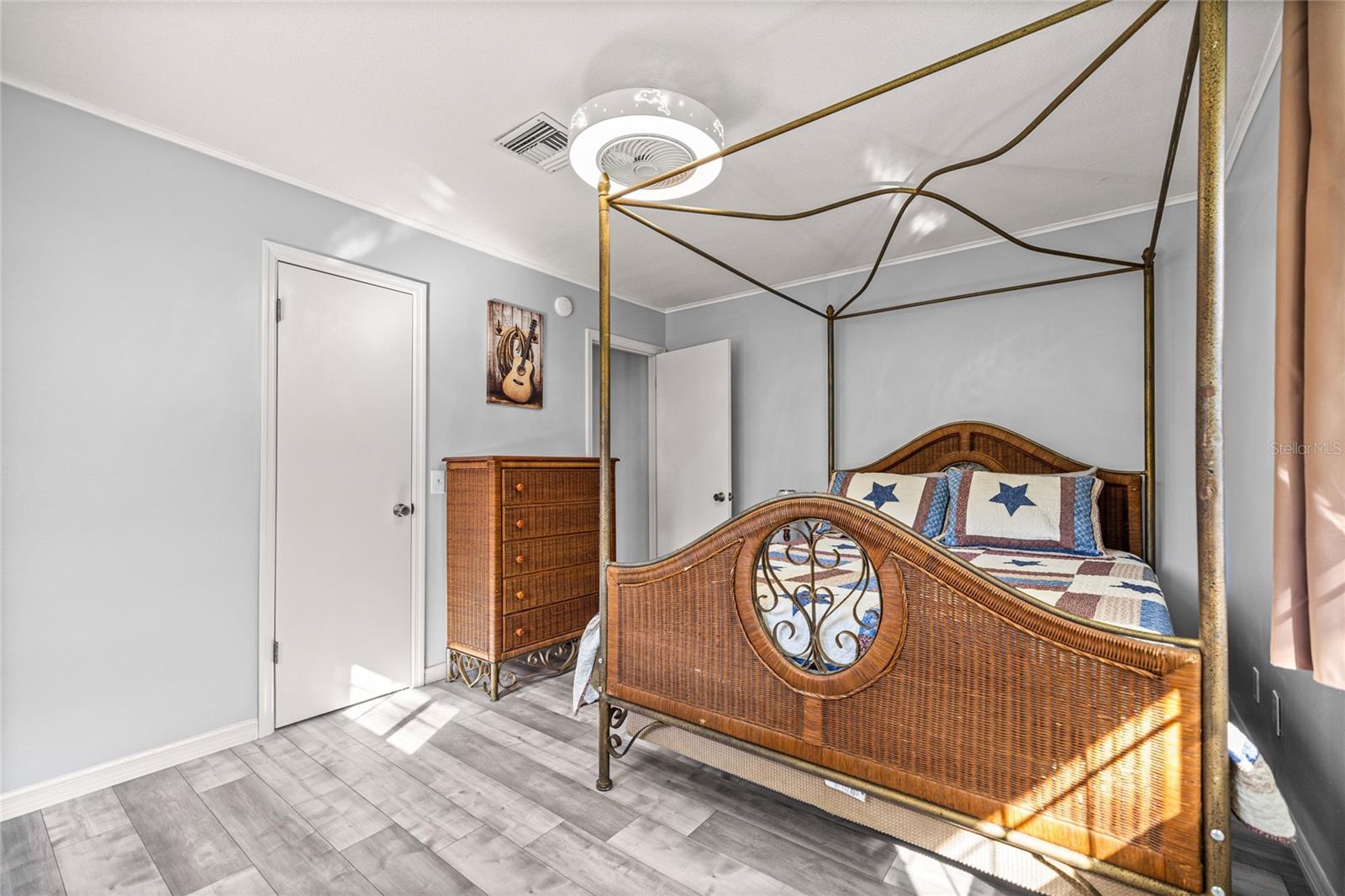 Image 33 of 83 For 10245 105th Street