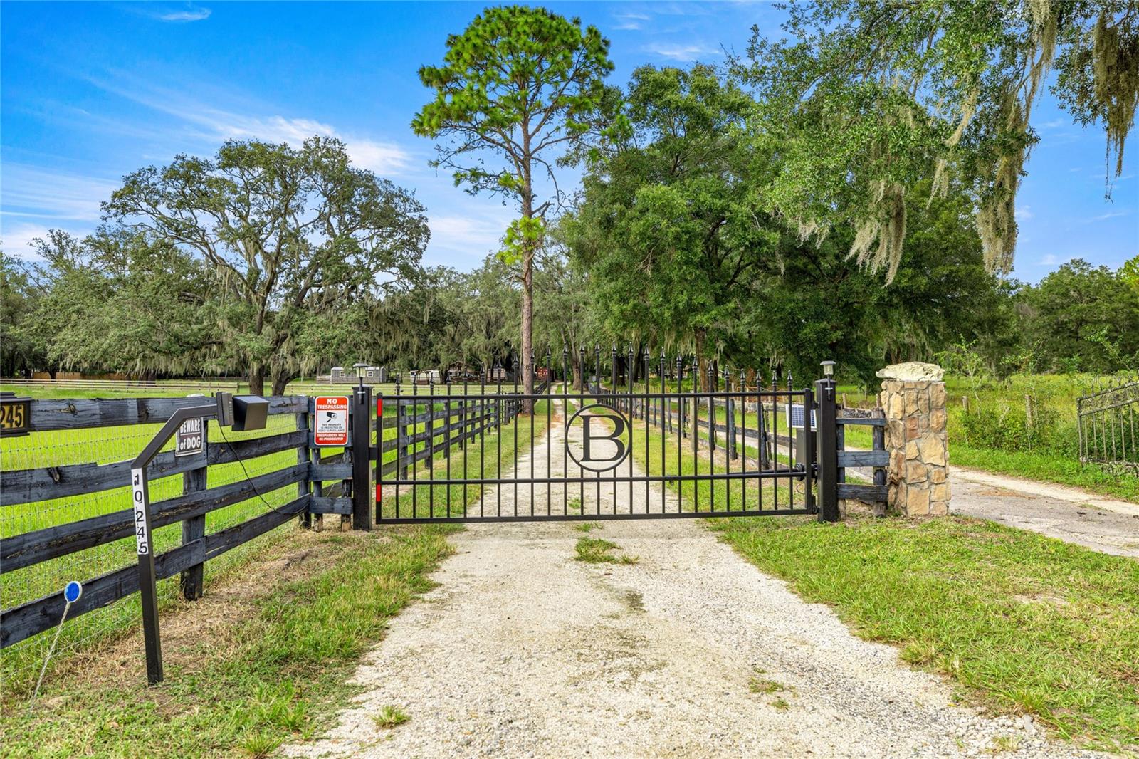 Image 51 of 83 For 10245 105th Street