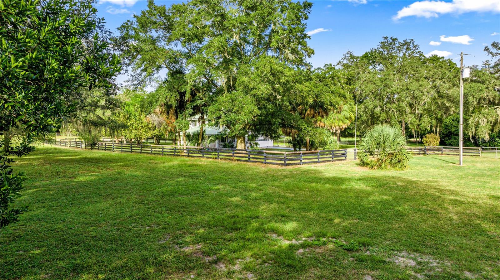 Image 55 of 83 For 10245 105th Street