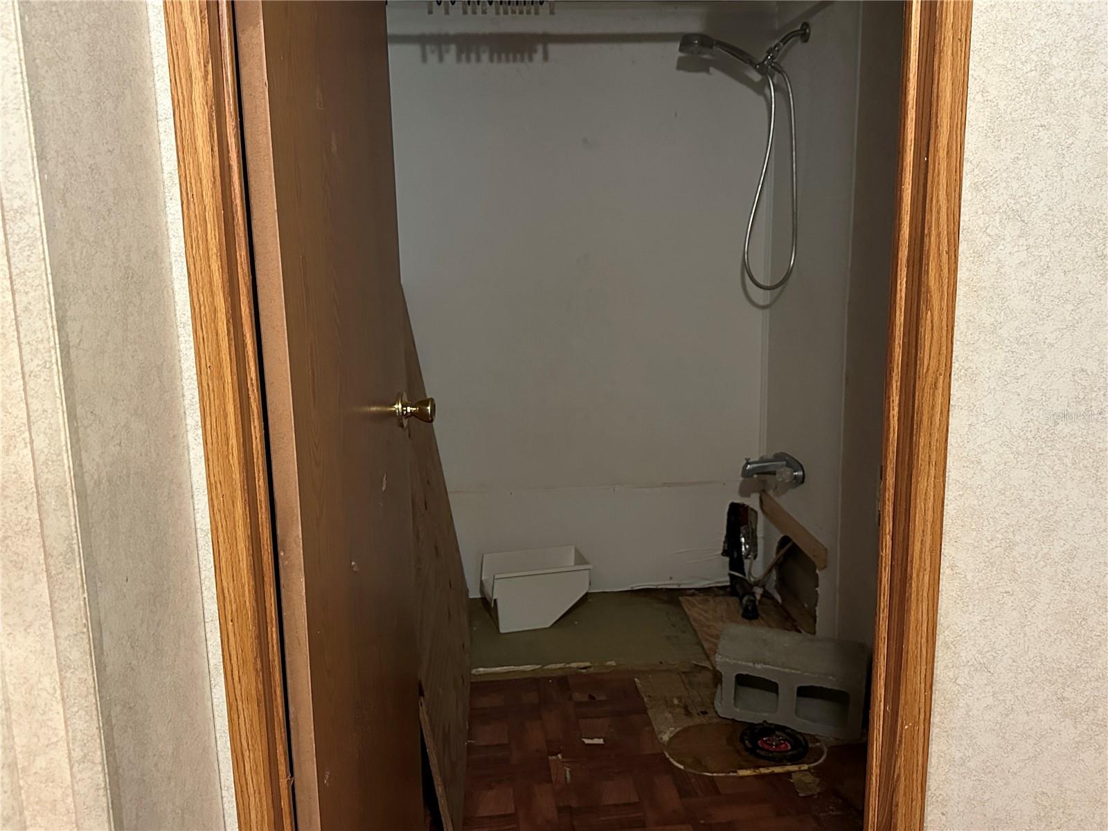 Image 36 of 90 For 1160 Dyal Avenue