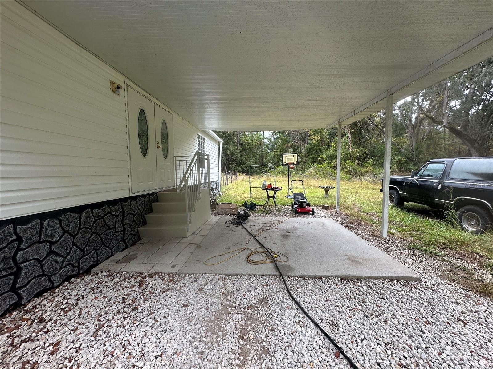 Image 62 of 90 For 1160 Dyal Avenue