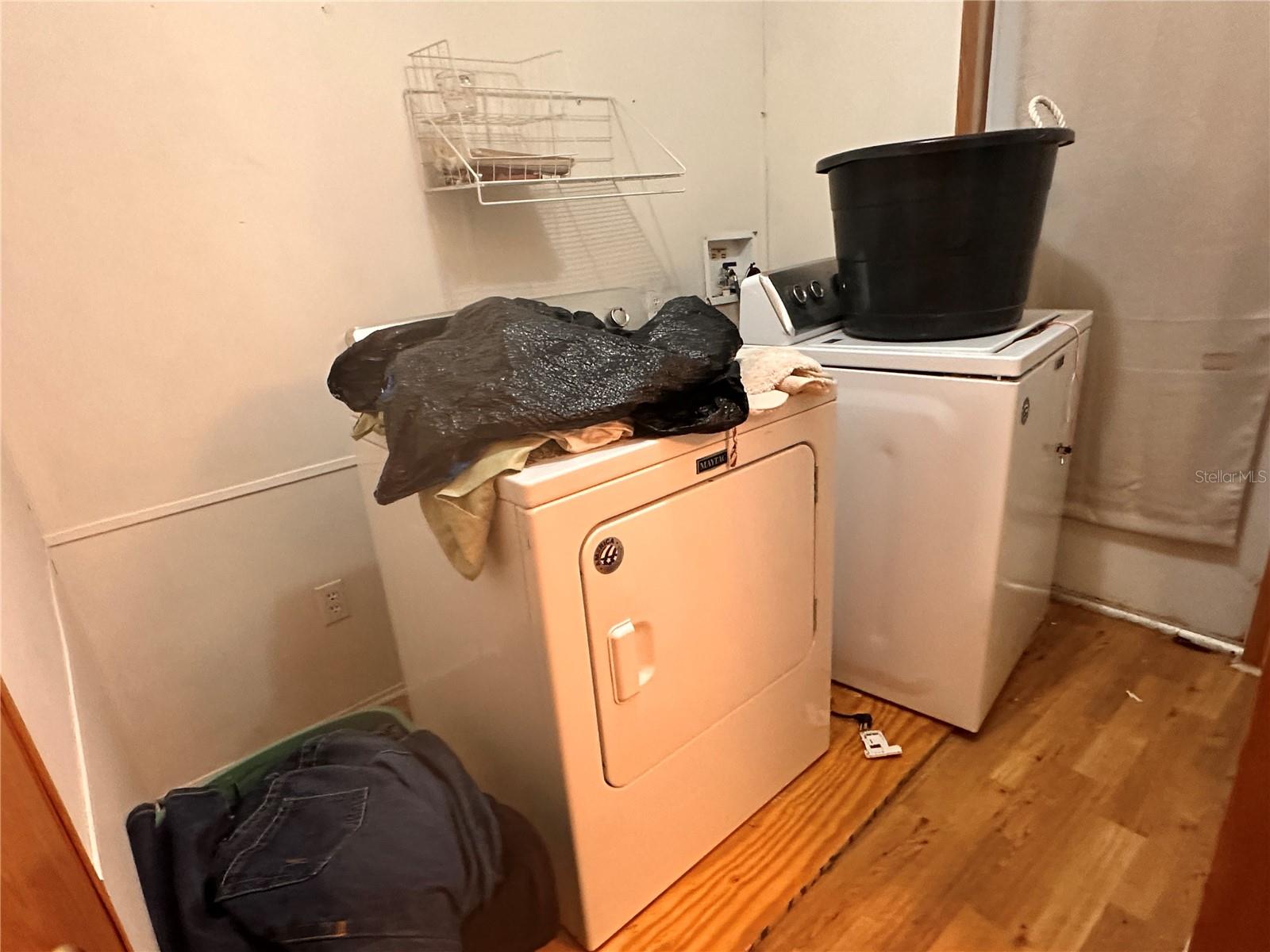 Image 9 of 90 For 1160 Dyal Avenue