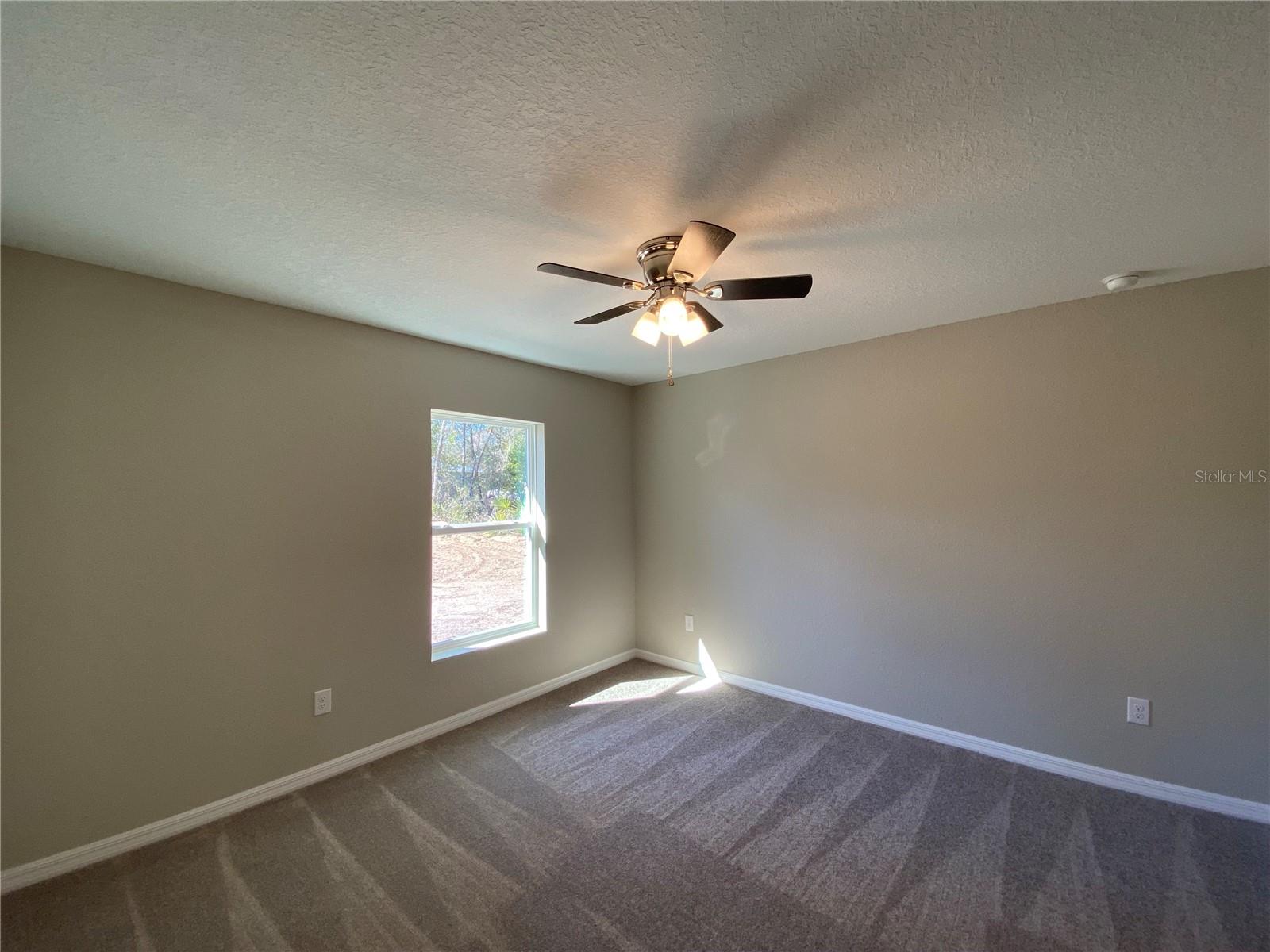 Image 22 of 28 For 16040 21st Court