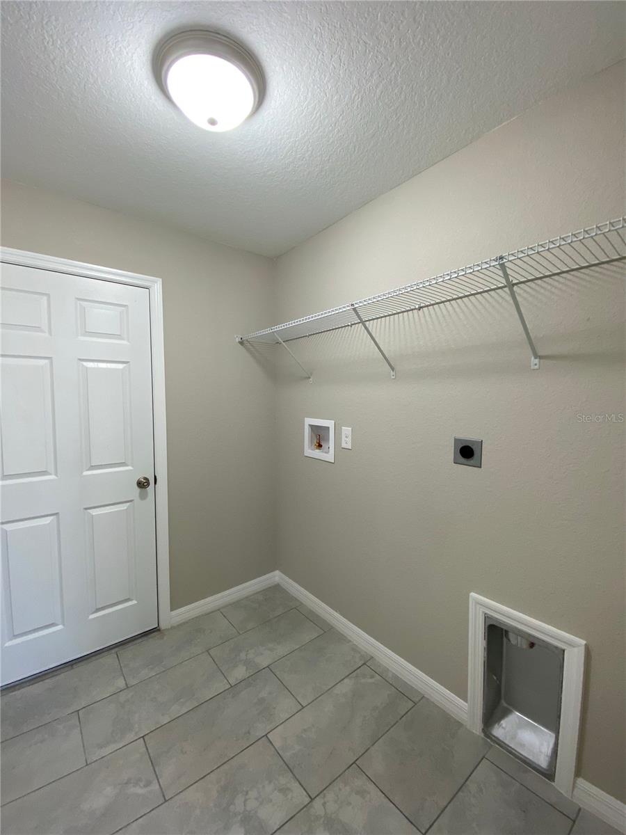 Image 23 of 28 For 16040 21st Court