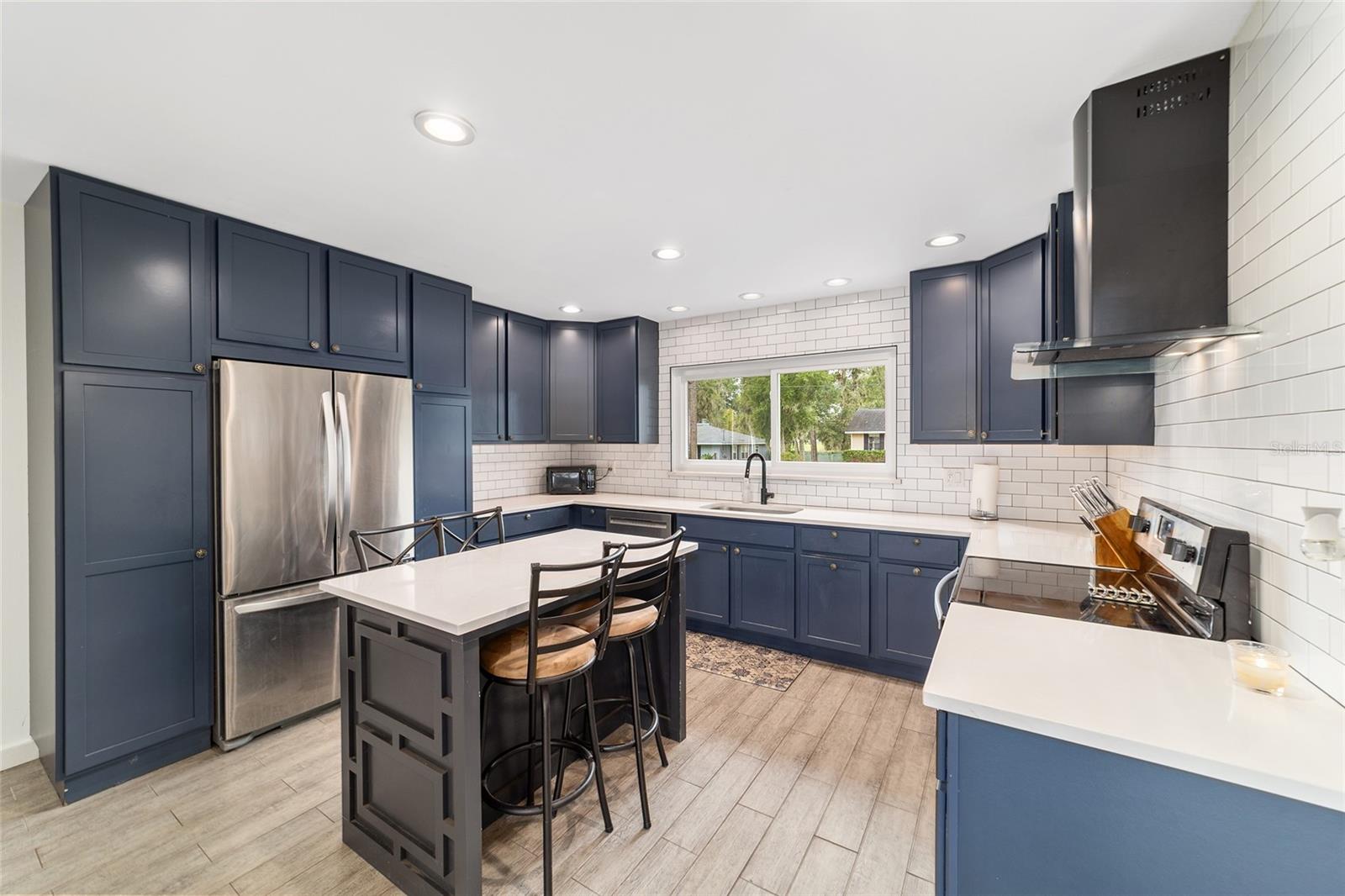 Image 29 of 58 For 1761 38th Avenue