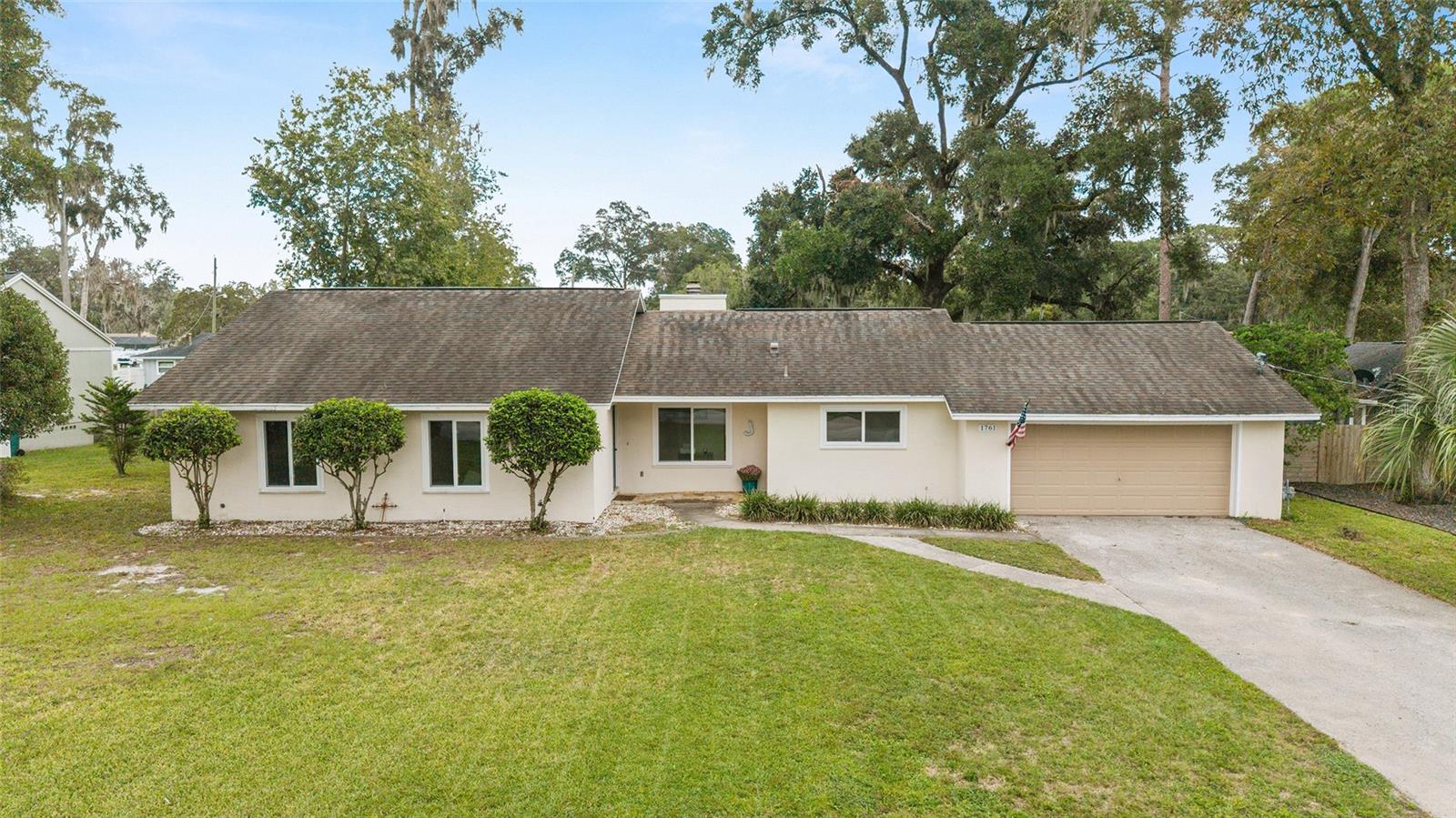 Image 5 of 58 For 1761 38th Avenue