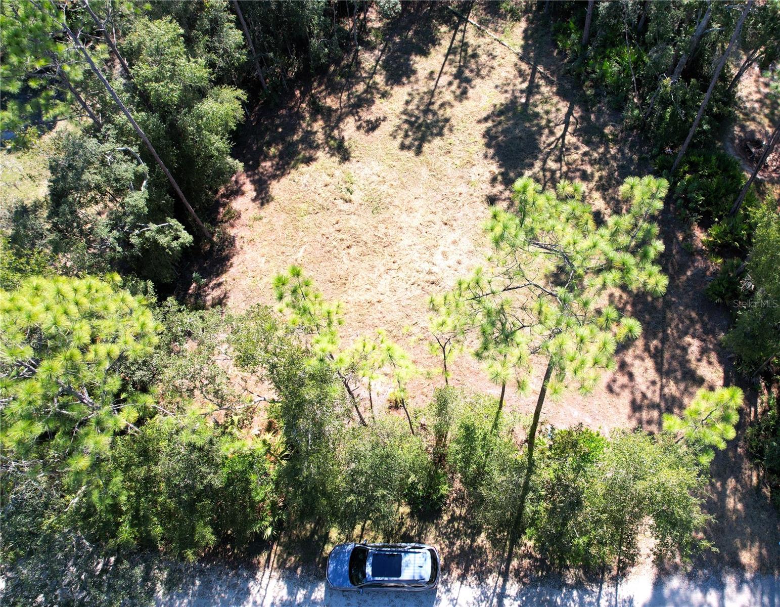 Listing photo id 7 for 6712 Macopin Lane