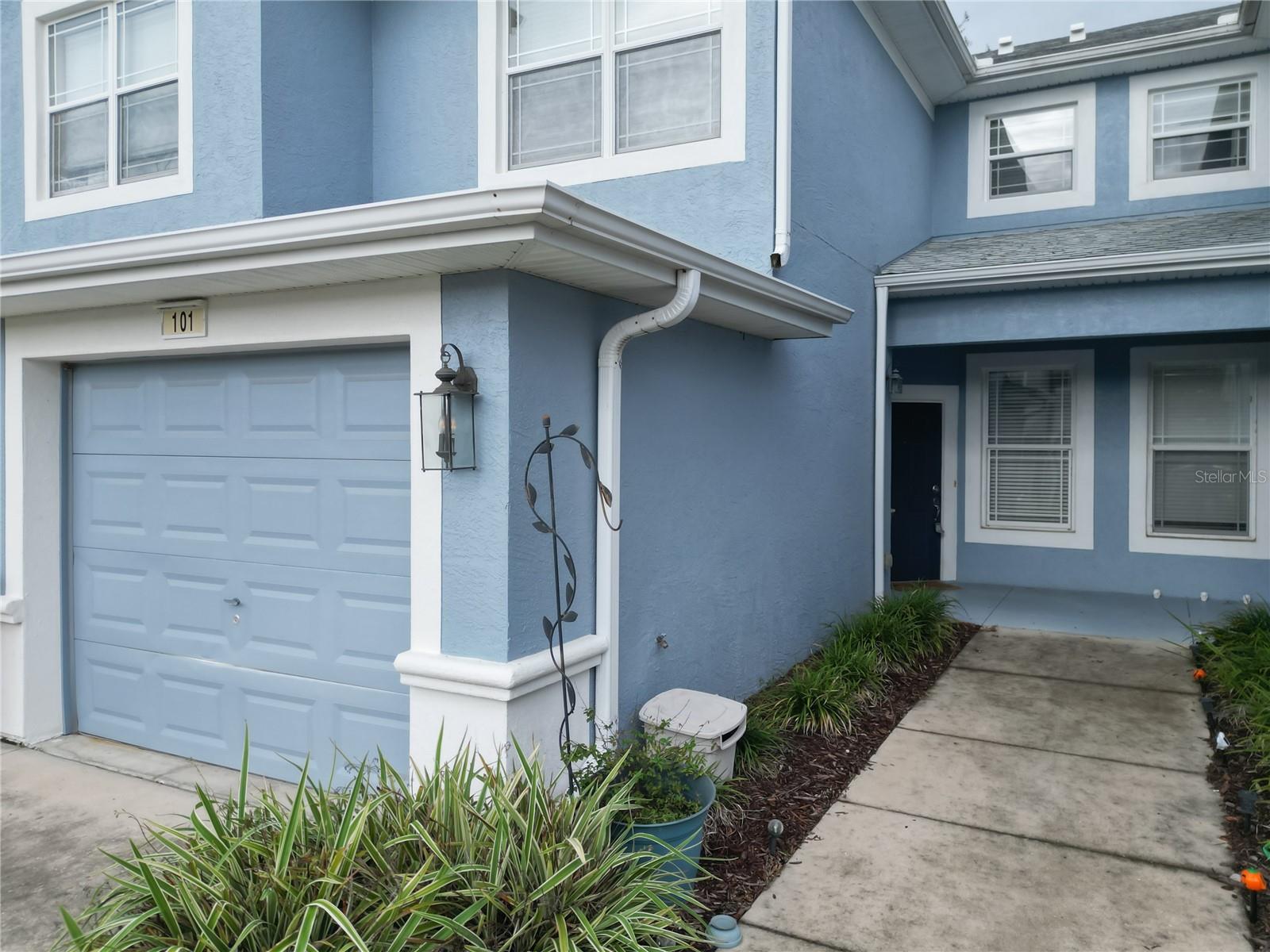 Image 2 of 43 For 4560 52nd Circle 101