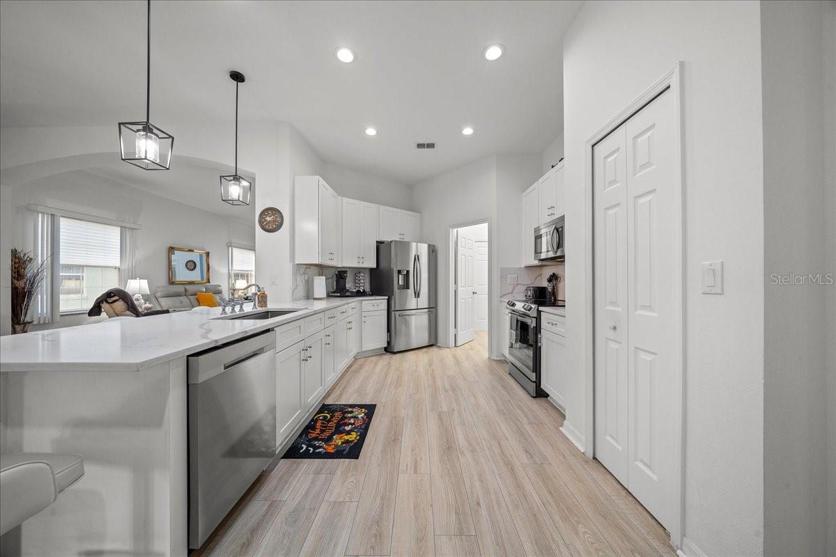 Image 27 of 58 For 25008 Cypress Pond Court